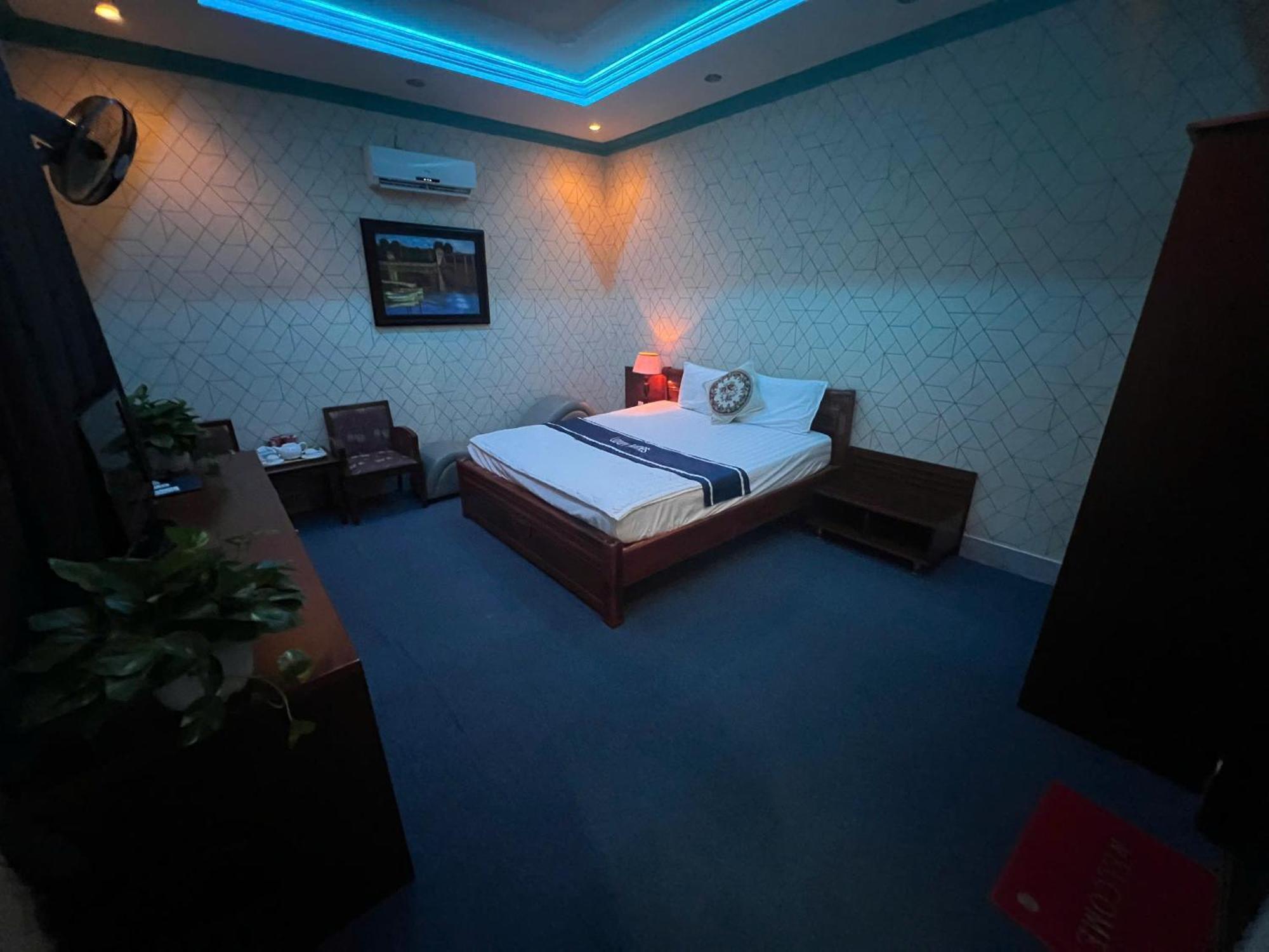 Phi Long 2 Hotel Thu Dau Mot Eksteriør bilde